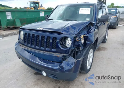 2015 Jeep Patriot Latitude z USA, uszkodzony, nr VIN 1C4NJRFB9FD258695